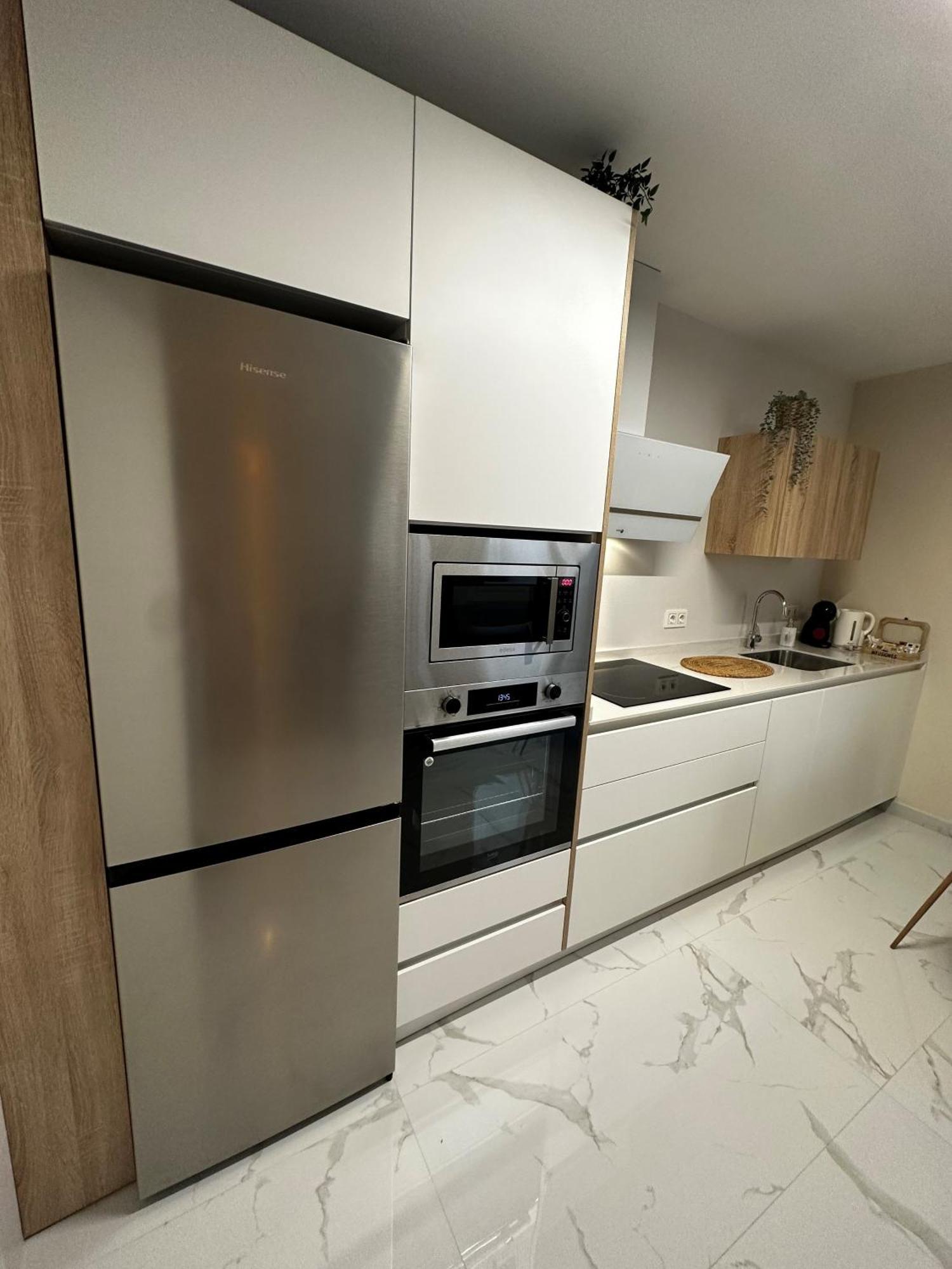 Marques De Robles Apartment Malaga Exterior photo