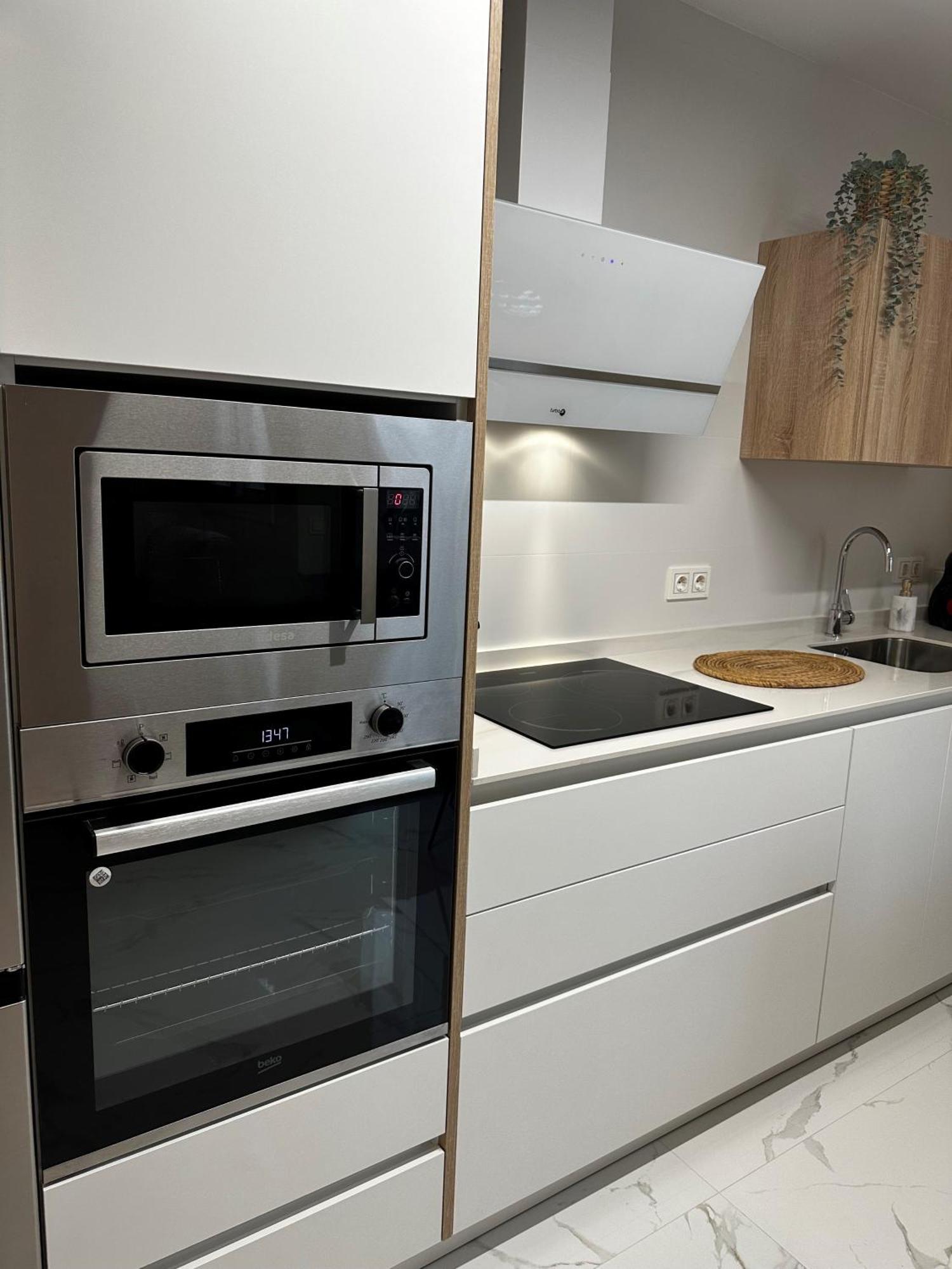 Marques De Robles Apartment Malaga Exterior photo